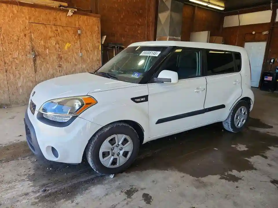 KNDJT2A56D7531136 2013 KIA SOUL BASE-0