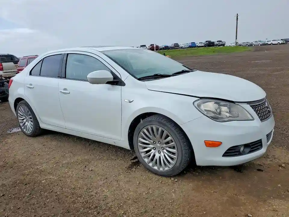 JS2RF9A70D6100050 2013 SUZUKI KIZASHI-3