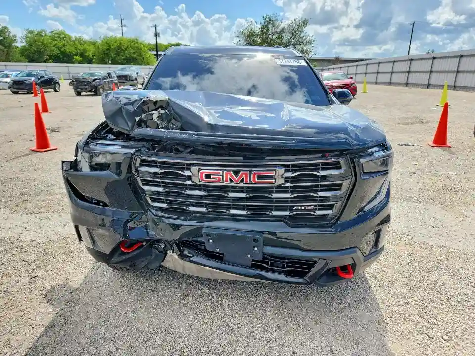 1GKENPKS3TJ115810 2026 GMC ACADIA-4