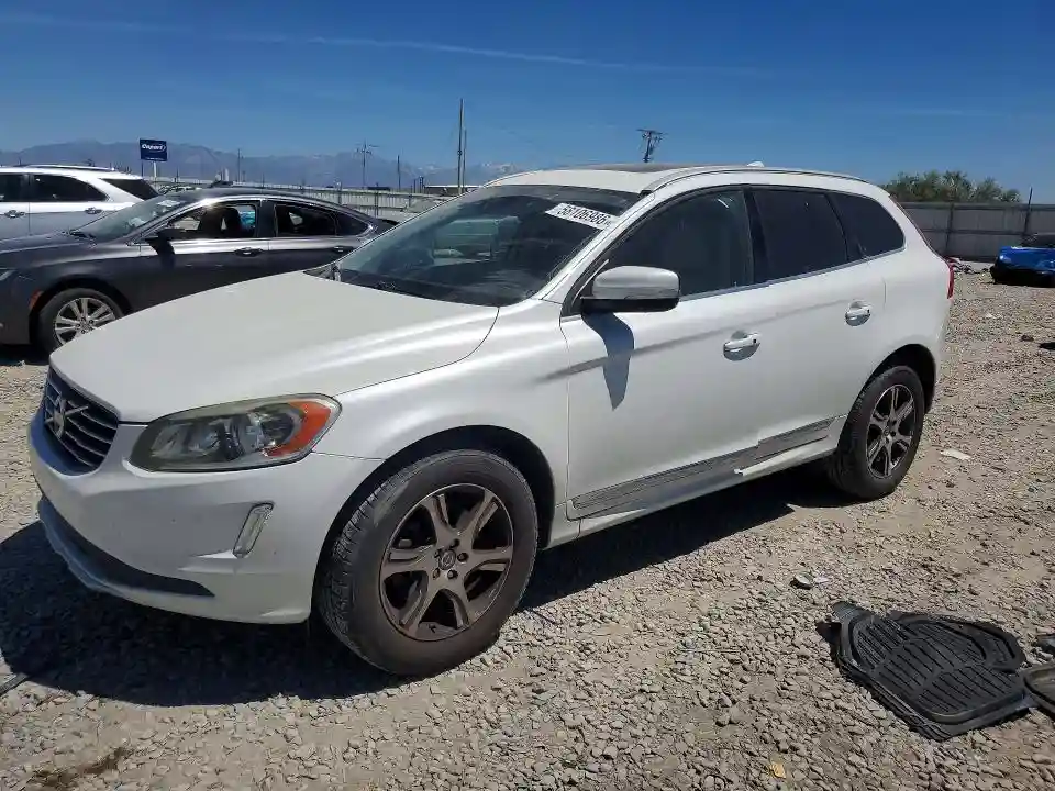 YV4902DZ3E2554461 2014 VOLVO XC60-0