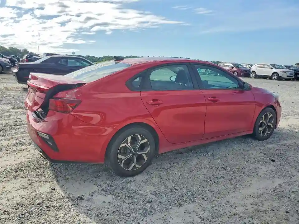 3KPF24AD1KE027067 2019 KIA FORTE LXS-2