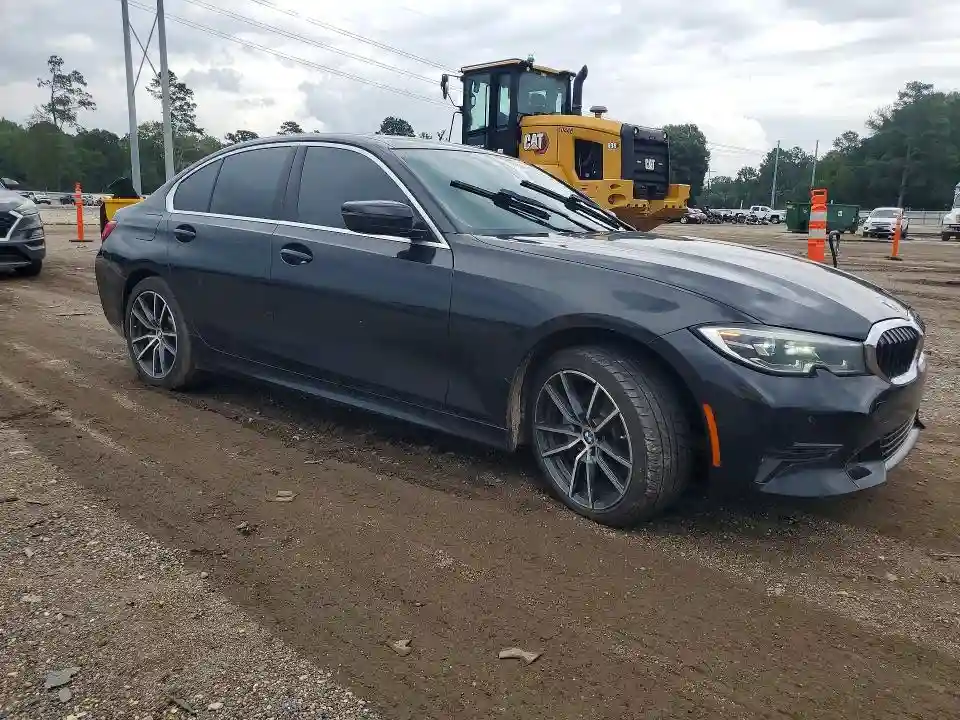 3MW5R1J02L8B24892 2020 BMW 3 SERIES-3