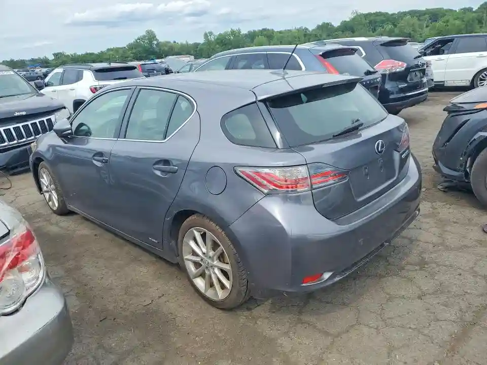JTHKD5BH0D2173183 2013 LEXUS CT 200-1