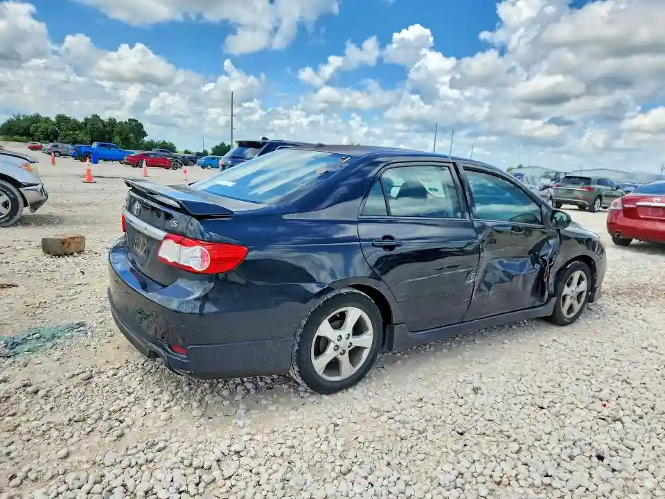 5YFBU4EE9CP036076 2012 TOYOTA COROLLA-2