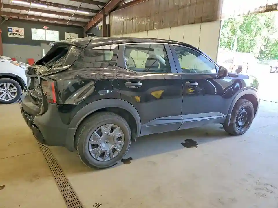 3N8AP6BA1SL320883 2025 NISSAN KICKS-2