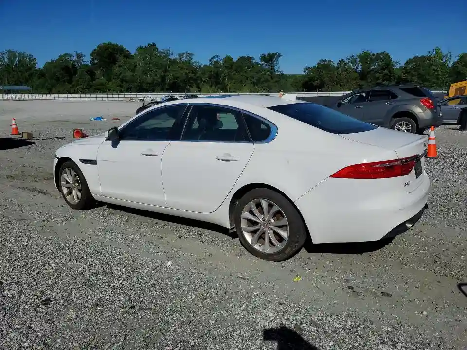 SAJBD4FX9KCY78845 2019 JAGUAR XF-1