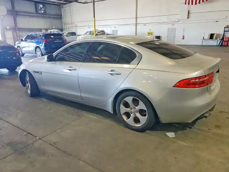 SAJAR4BN6HA955502 2017 JAGUAR XE-1