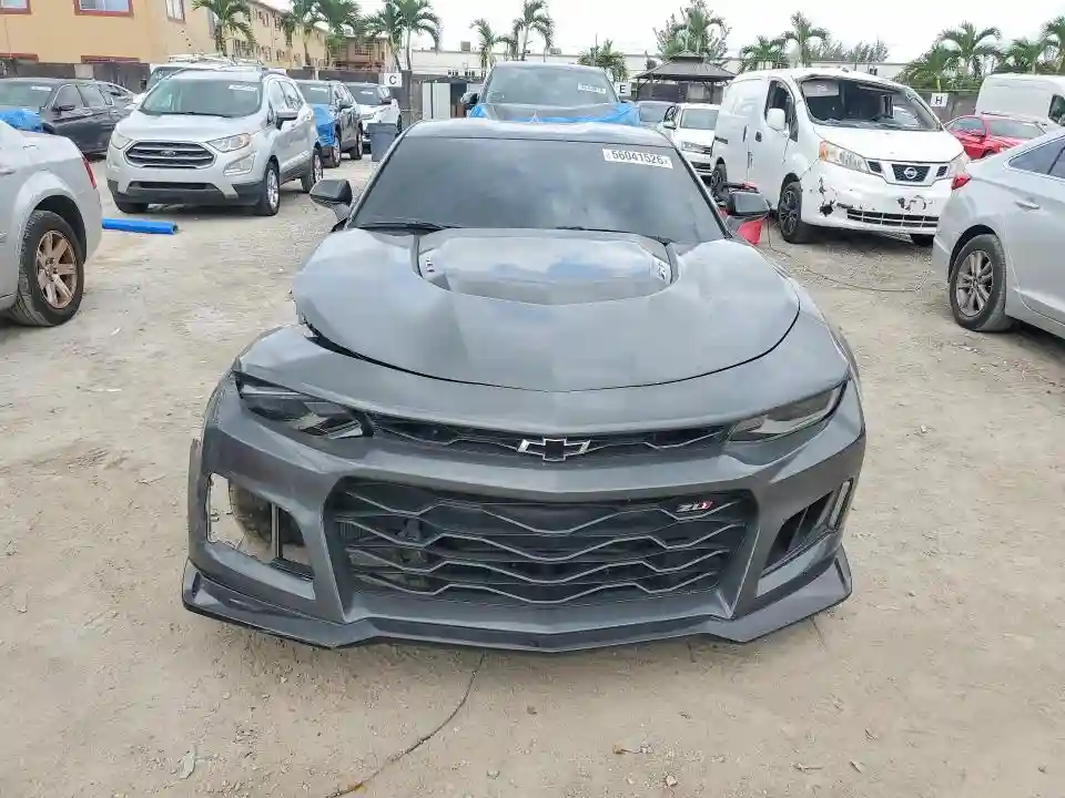1G1FK1R63J0156724 2018 CHEVROLET CAMARO-4
