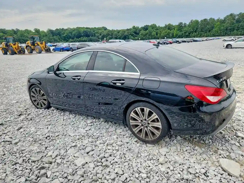WDDSJ4GBXJN585040 2018 MERCEDES-BENZ CLA-CLASS-1