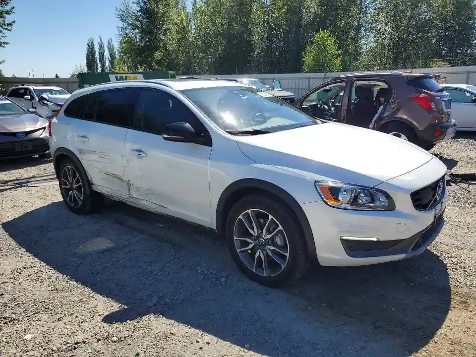 YV4612HK7G1016934 2016 VOLVO V60-3