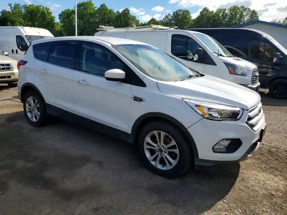 1FMCU0GD3KUB65252 2019 FORD ESCAPE-3