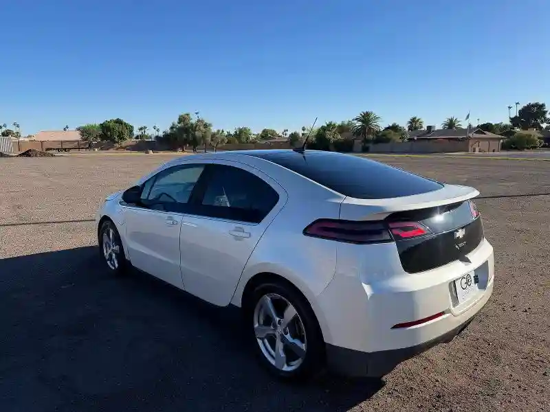 1G1RC6E41BU101856 2011 CHEVROLET VOLT-2
