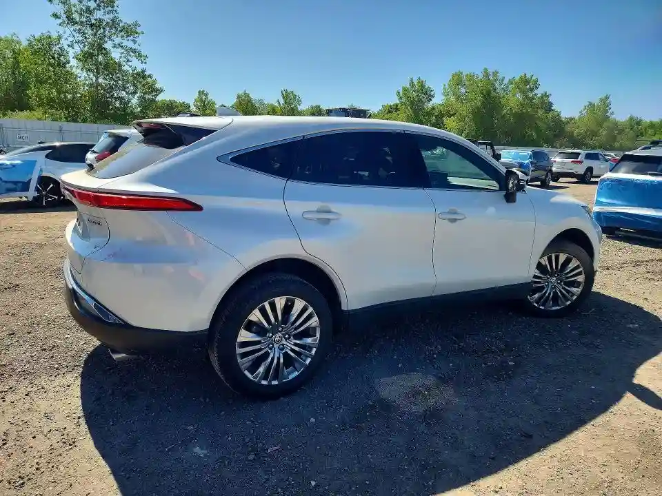 JTEAAAAH2PJ133855 2023 TOYOTA VENZA-2
