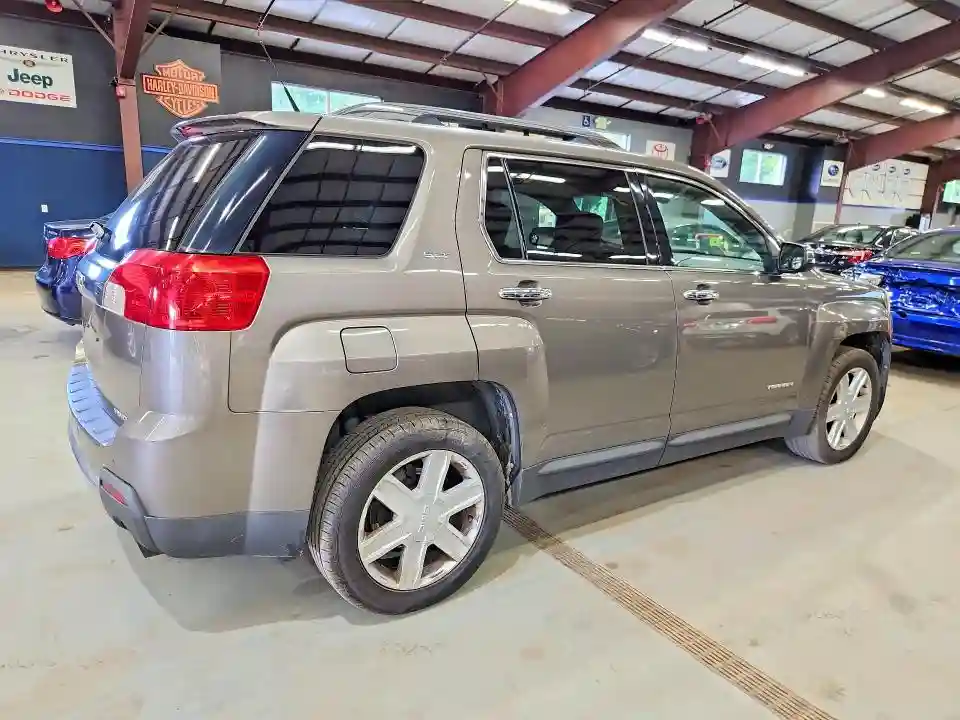 2CTFLJEY0A6252933 2010 GMC TERRAIN-2