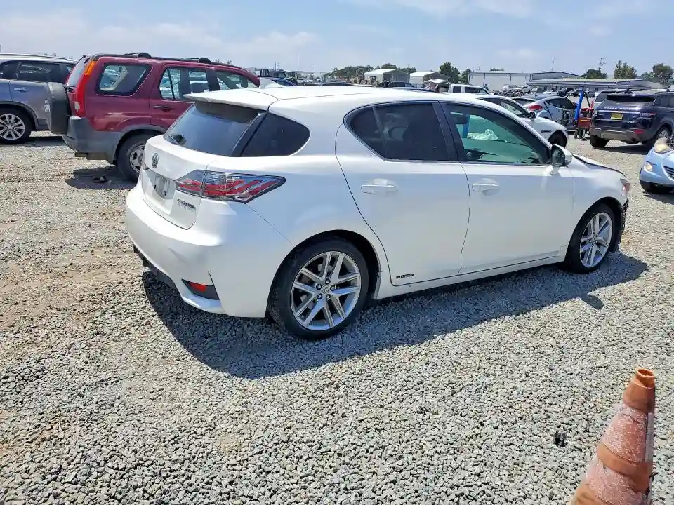 JTHKD5BH8G2263881 2016 LEXUS CT 200-2