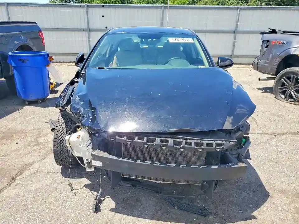 5NPD84LF2JH222397 2018 HYUNDAI ELANTRA VA-4