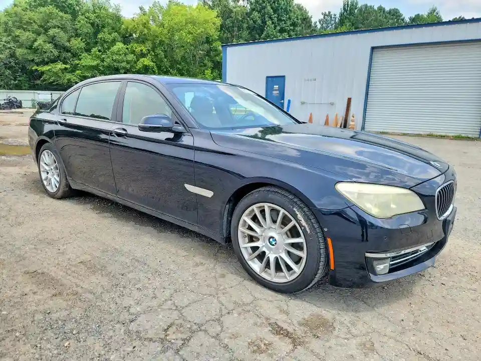 WBAYE8C55DD131690 2013 BMW 7 SERIES-3