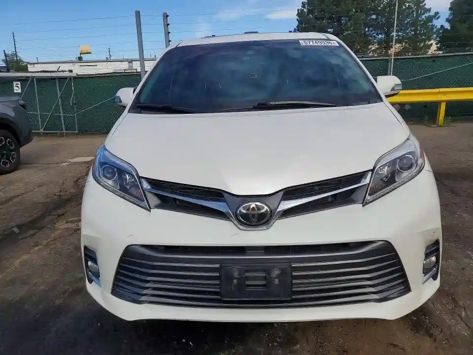 5TDDZ3DC2KS218681 2019 TOYOTA SIENNA-4
