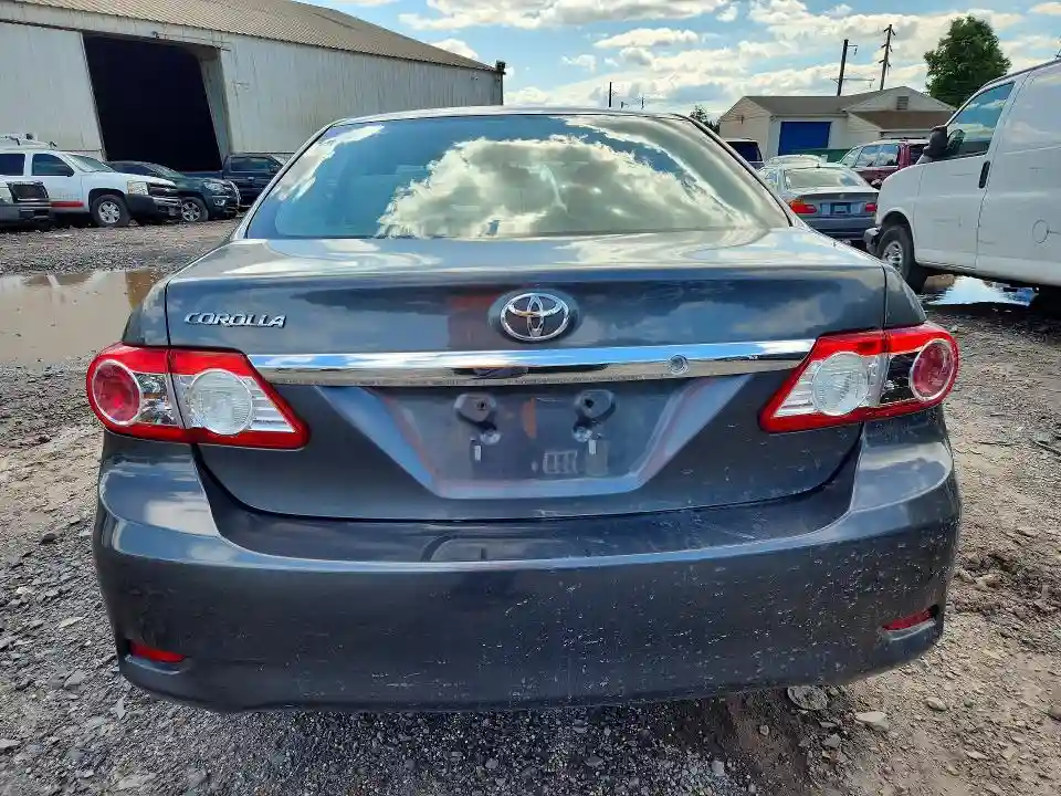 2T1BU4EE2DC960781 2013 TOYOTA COROLLA-5