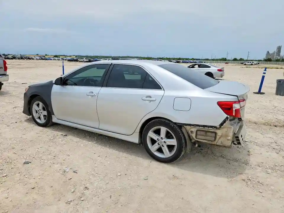 4T1BF1FK6CU605655 2012 TOYOTA CAMRY-1