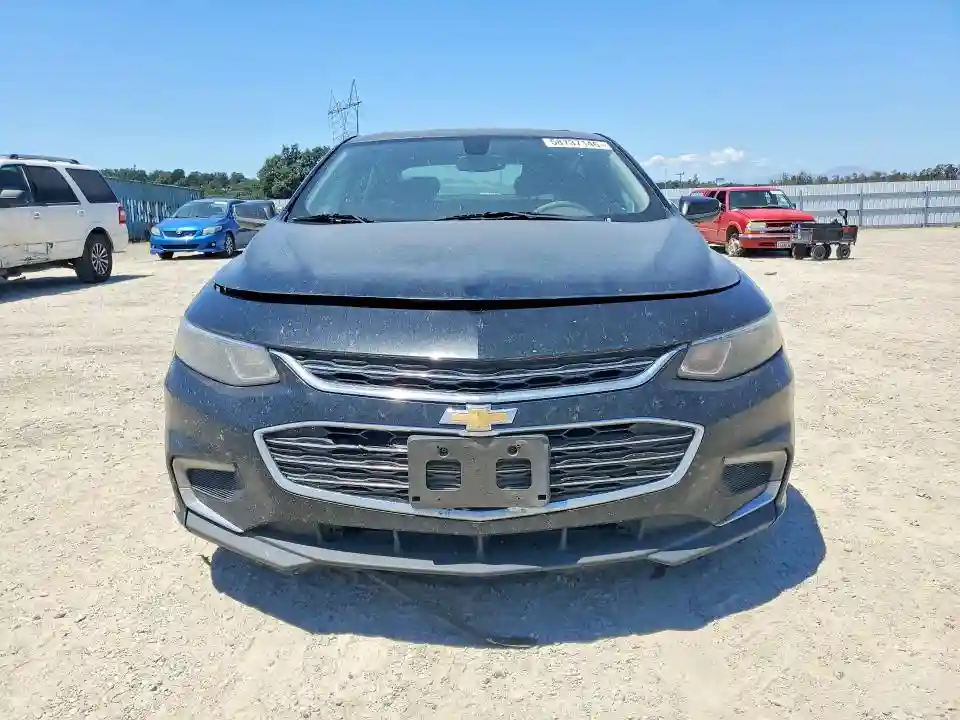 1G1ZD5ST1JF115875 2018 CHEVROLET MALIBU-4