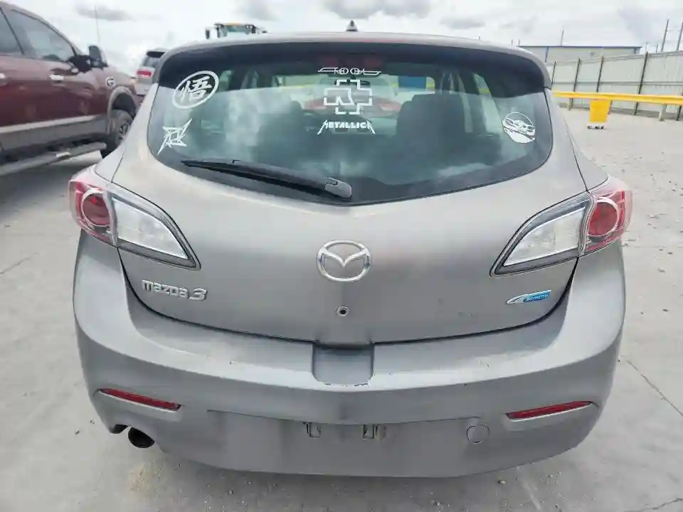 JM1BL1L84C1581038 2012 MAZDA 3-5