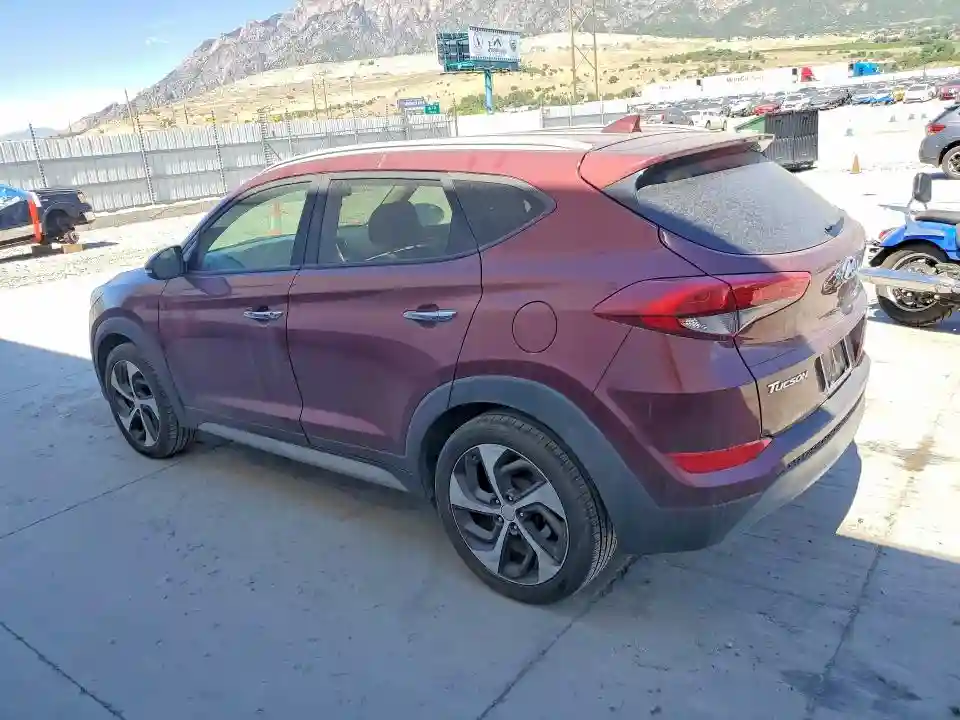 KM8J3CA23HU475221 2017 HYUNDAI TUCSON-1