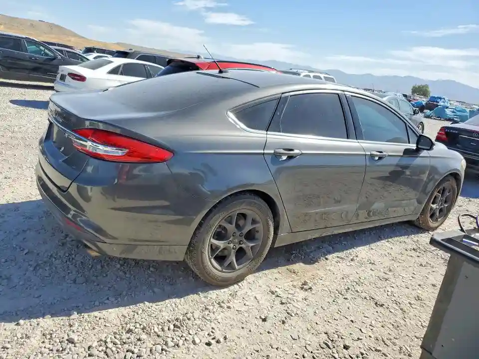 3FA6P0HD2JR162703 2018 FORD FUSION-2