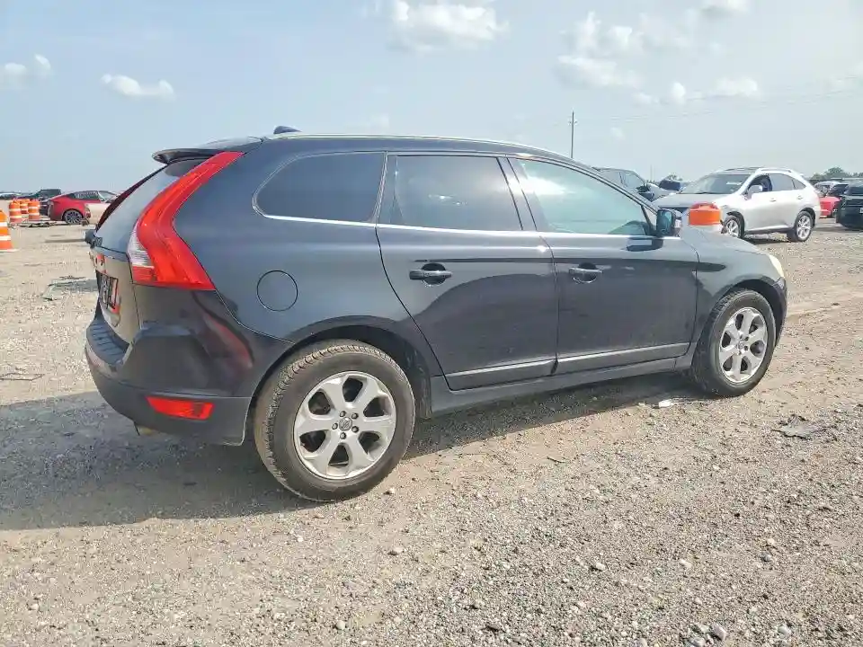 YV4940DL3D2433075 2013 VOLVO XC60-2