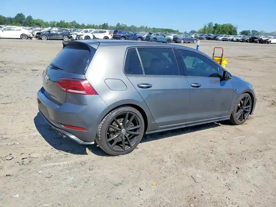 WVWVA7AU0KW178066 2019 VOLKSWAGEN GOLF-2