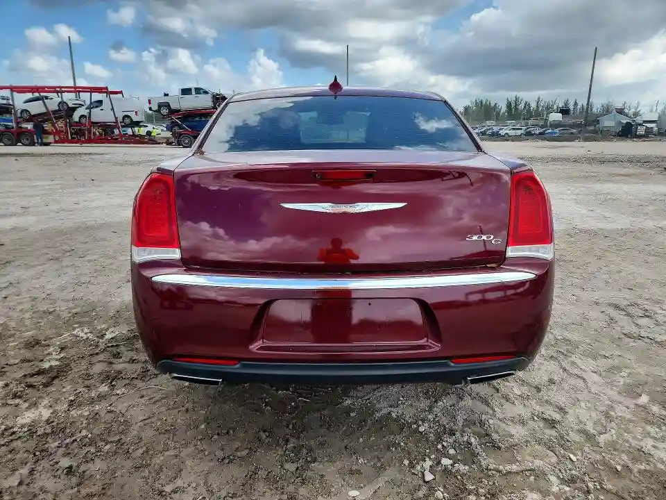 2C3CCAEG3GH268695 2016 CHRYSLER 300-5