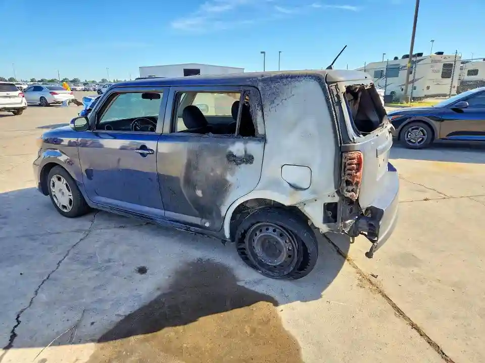 JTLZE4FE4DJ039052 2013 SCION XB-1