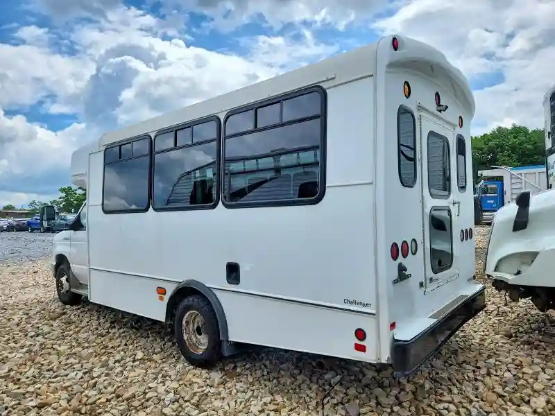 1FDFE4FSXHDC13744 2017 FORD ECONOLINE-2