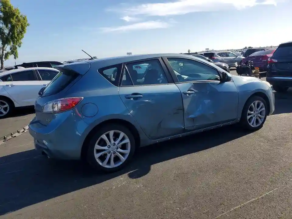 JM1BL1K67B1439636 2011 MAZDA MAZDA3-2