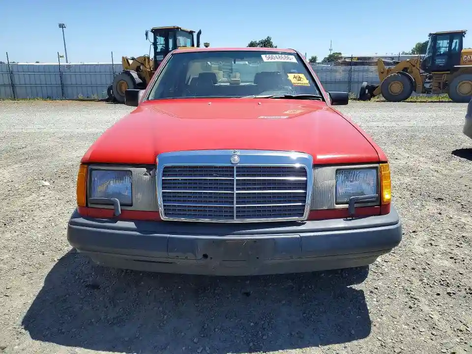 WDBEA30D6KA886795 1989 MERCEDES-BENZ 300-CLASS-4