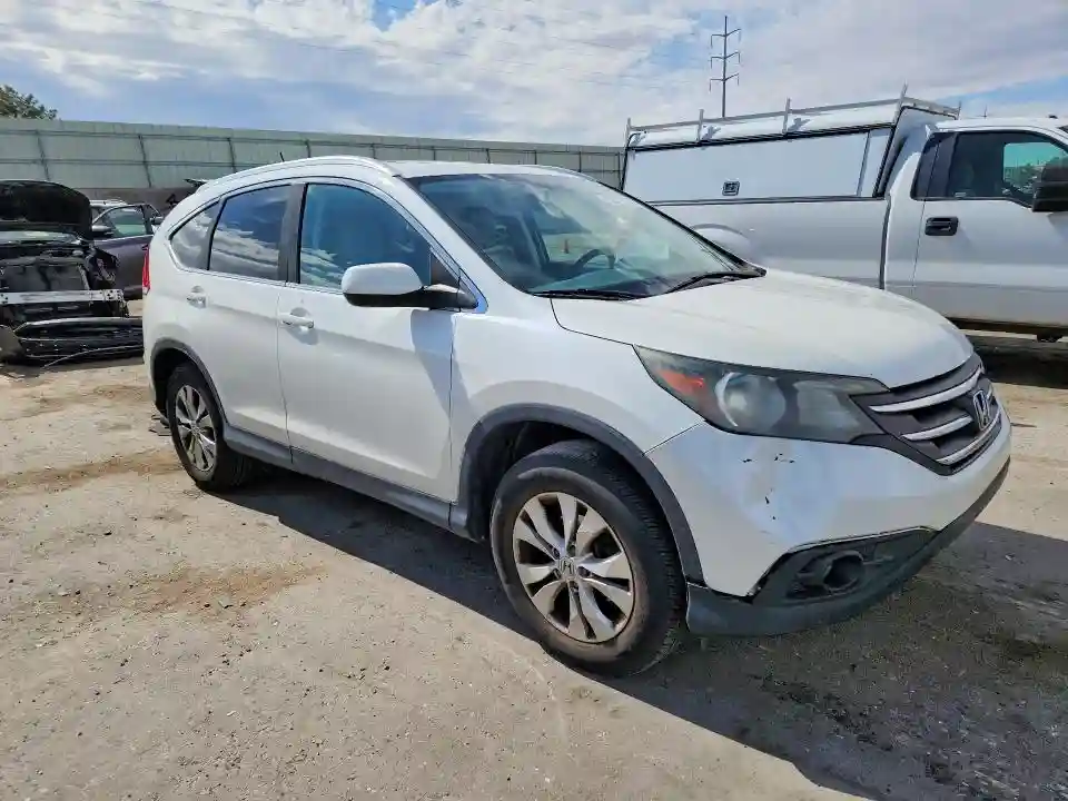 5J6RM4H74DL021307 2013 HONDA CRV-3