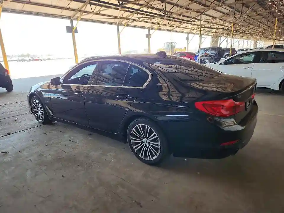 WBAJA9C53KB392649 2019 BMW 5 SERIES-1