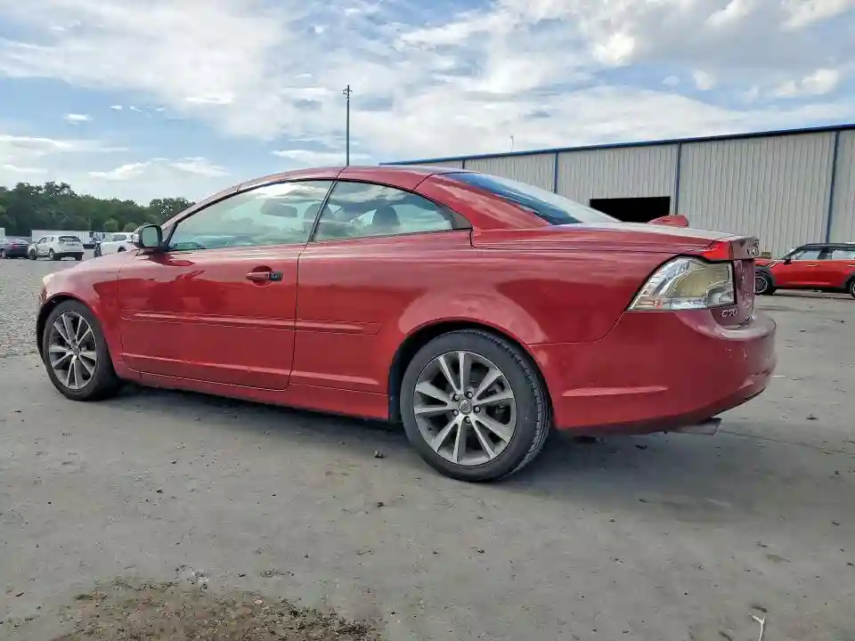 YV1672MC5CJ123629 2012 VOLVO C70-1