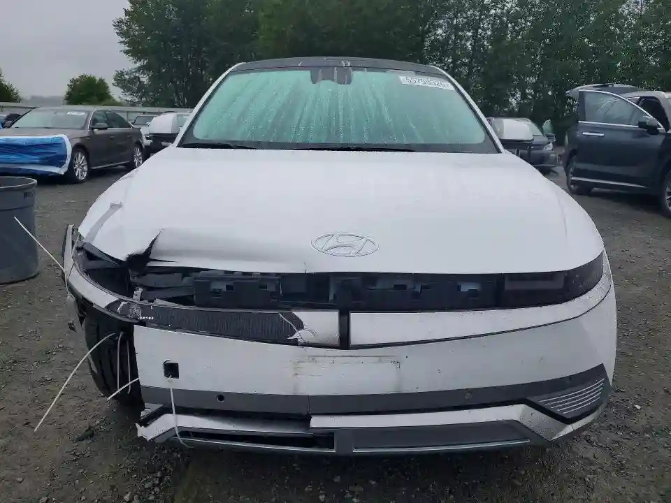 KM8KRDAF9PU123237 2023 HYUNDAI IONIQ-4
