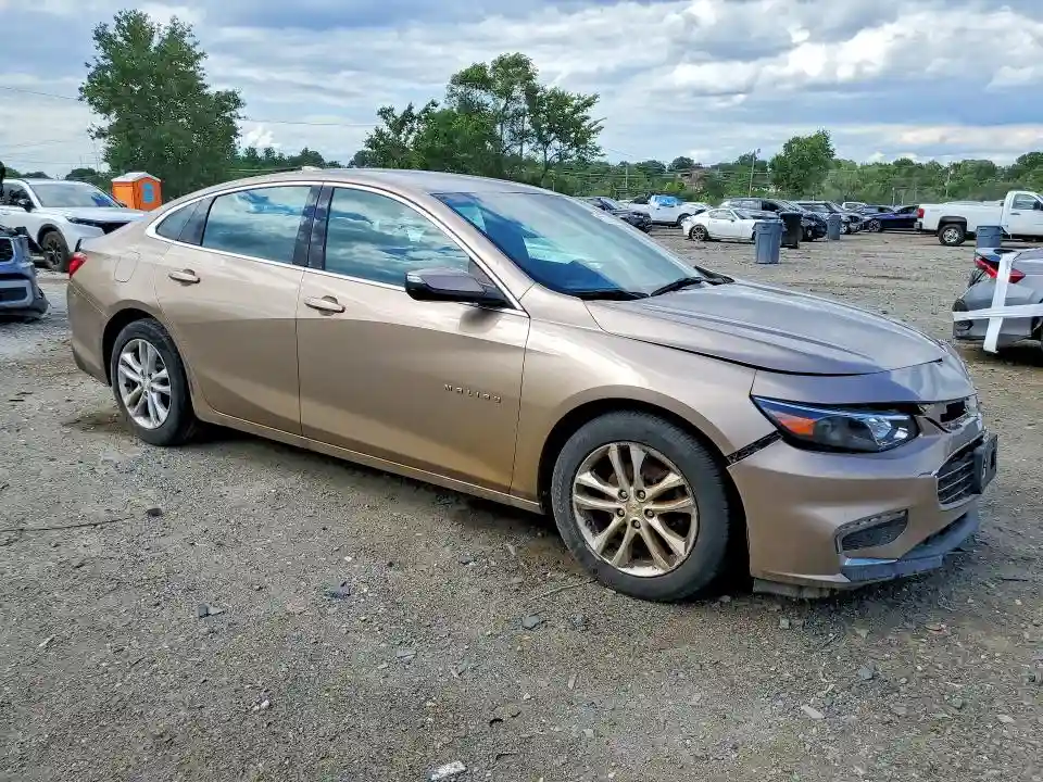 1G1ZD5ST3JF125971 2018 CHEVROLET MALIBU-3