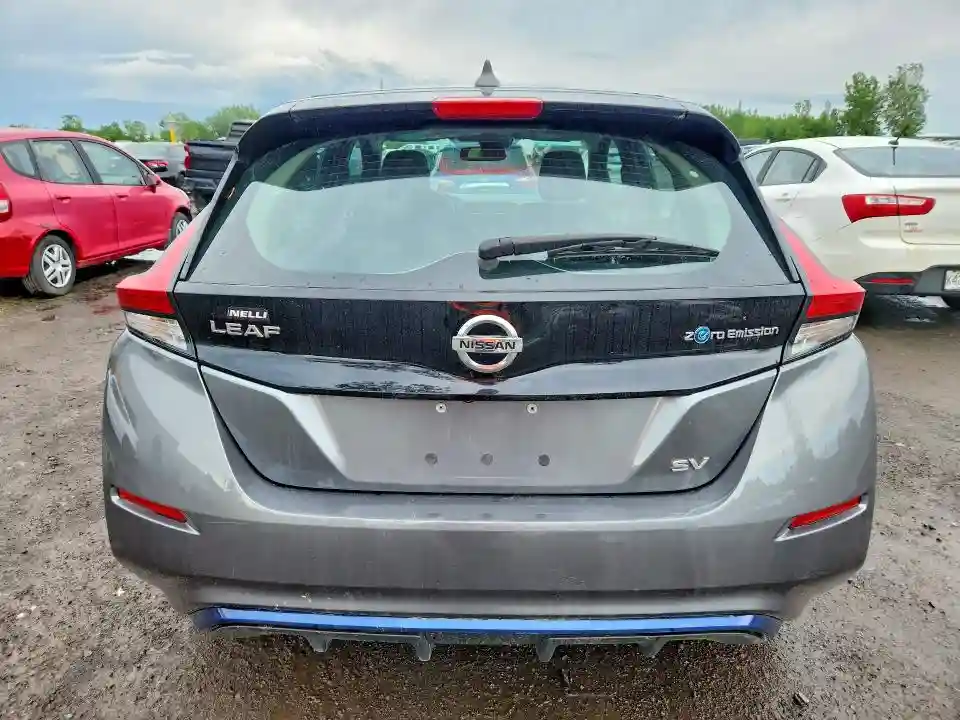 1N4AZ1CP8JC312792 2018 NISSAN LEAF-5