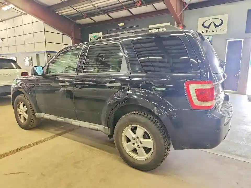 1FMCU9DGXAKB50258 2010 FORD ESCAPE-1
