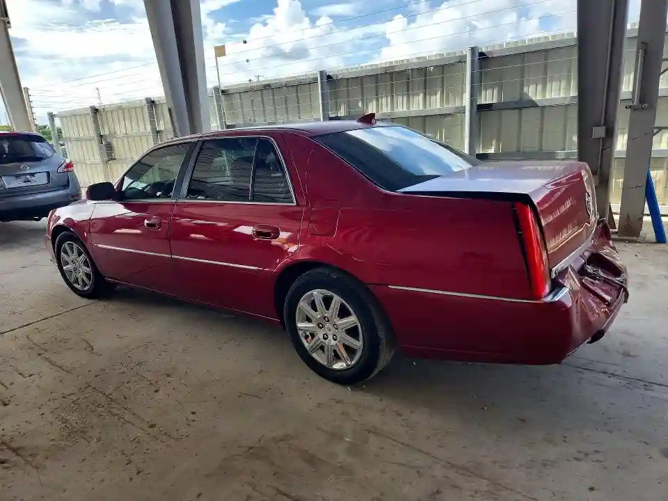 1G6KH5EY5AU137283 2010 CADILLAC DTS-1