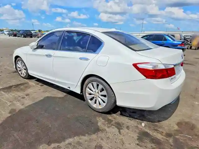 1HGCR2F82FA031864 2015 HONDA ACCORD-1