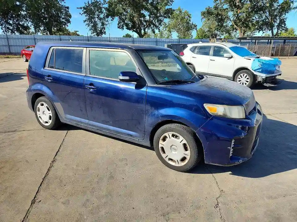 JTLZE4FE4DJ039052 2013 SCION XB-3