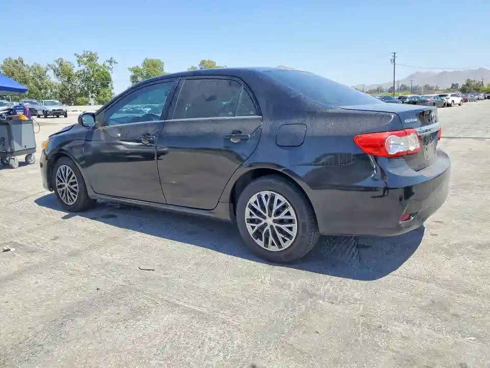 5YFBU4EE3DP151287 2013 TOYOTA COROLLA-1
