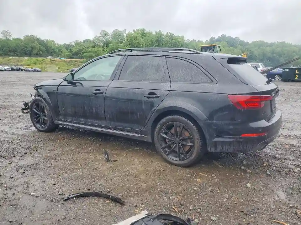 WA19NAF4XJA189898 2018 AUDI A4-1