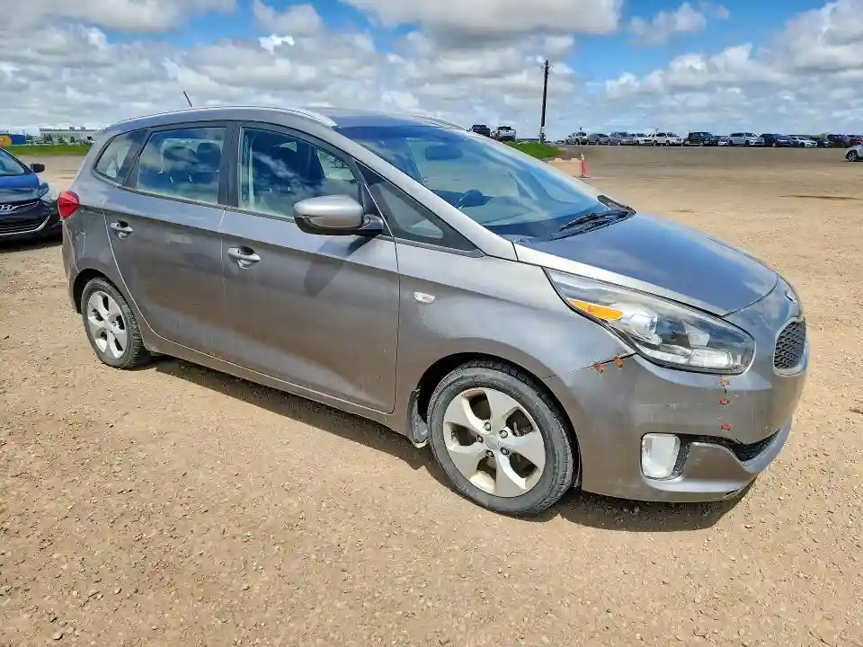 KNAHT8A35E7048462 2014 KIA RONDO-3