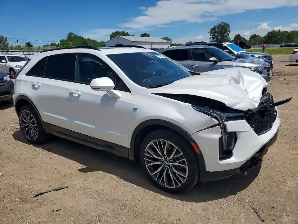 1GYFZFR47RF100299 2024 CADILLAC XT4-3