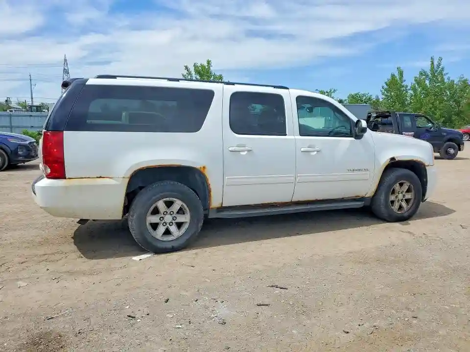 1GKS2HE37BR127559 2011 GMC YUKON-2